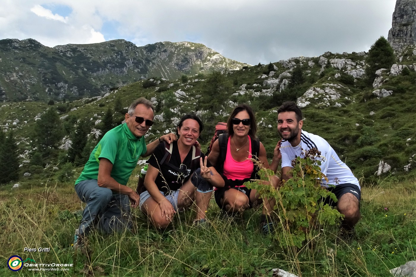 75 Rientrati ai Piani di Bobbio bell'incontro con Stefano  e Ingrid.JPG